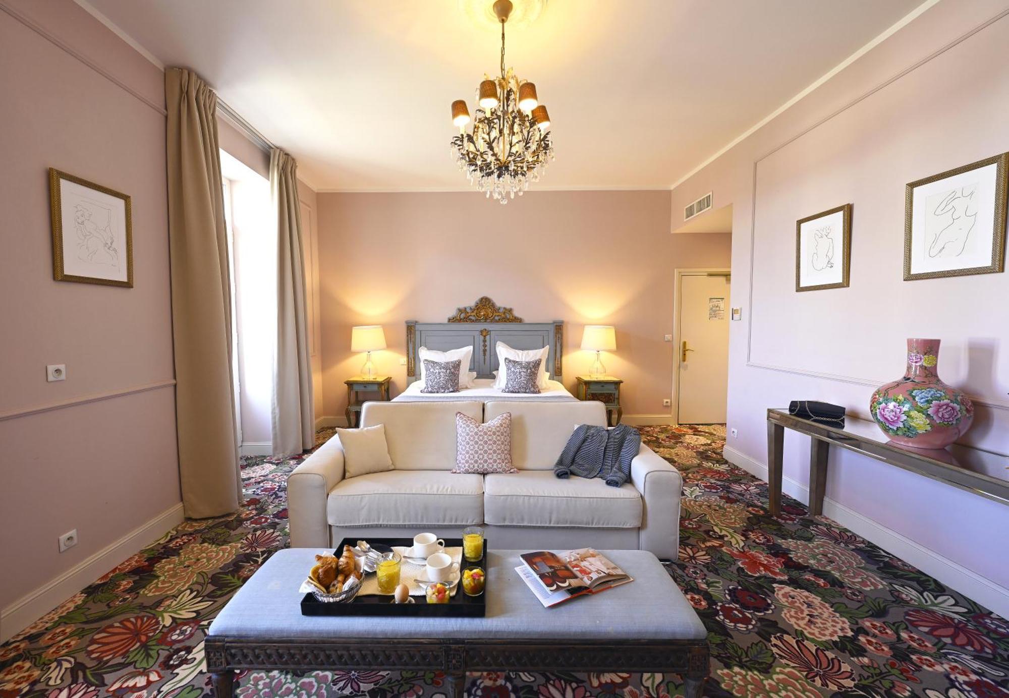 Grand Hotel Henri - Teritoria Л'Іль-сюр-ла-Сорг Екстер'єр фото